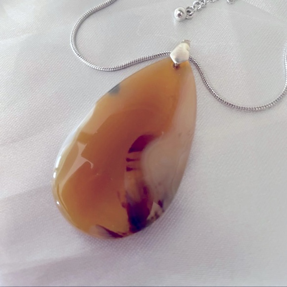 Boho Caramel Swirl Glass Pendant & Silvertone Chain Necklace